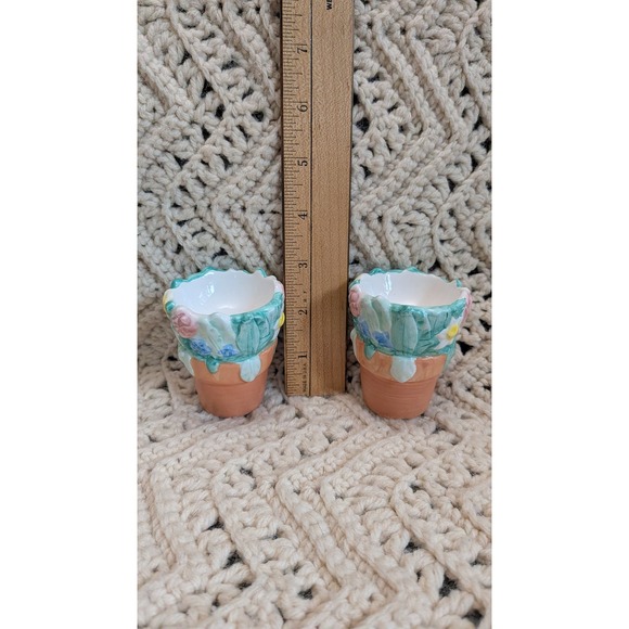 Vintage Ceramic Flower Pot Salt and Pepper Shakers Set Spring Floral Garden 2pc - Picture 5 of 5